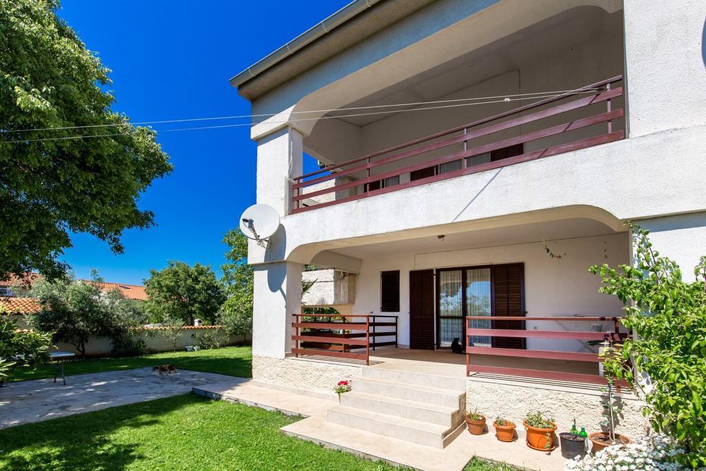 Apartments Milka Medulin Exterior foto